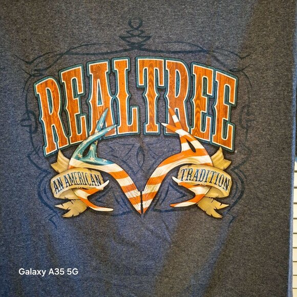 Realtree Gray Graphic T-Shirt An American Tradition Logo Cotton Blend Short Slee - Picture 3 of 5